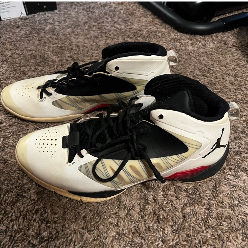 Air Jordan Flight Black/White/Red